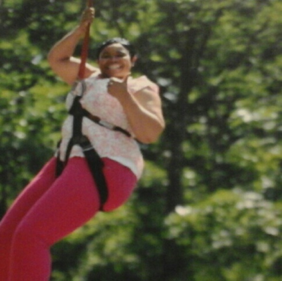 Hi my name is Darnell, Poshmark Ambassador, YouTuber - Picture 1 of 1